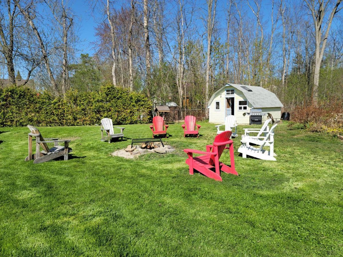 Fun Place With A Sandy Beach For Swimming, Boating, And Fishing, Featuring 3 Available Cabins Fenelon Falls Exterior foto