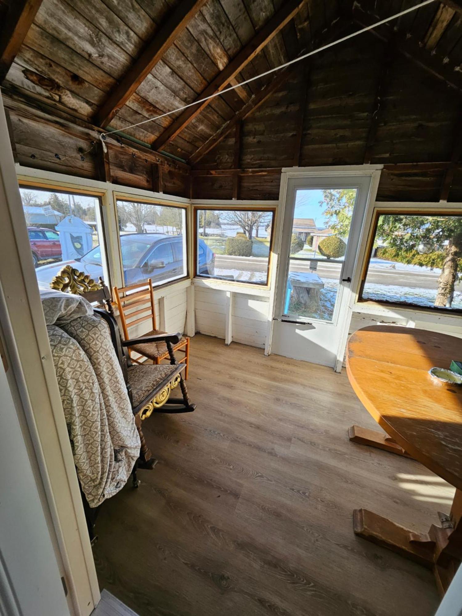Fun Place With A Sandy Beach For Swimming, Boating, And Fishing, Featuring 3 Available Cabins Fenelon Falls Exterior foto
